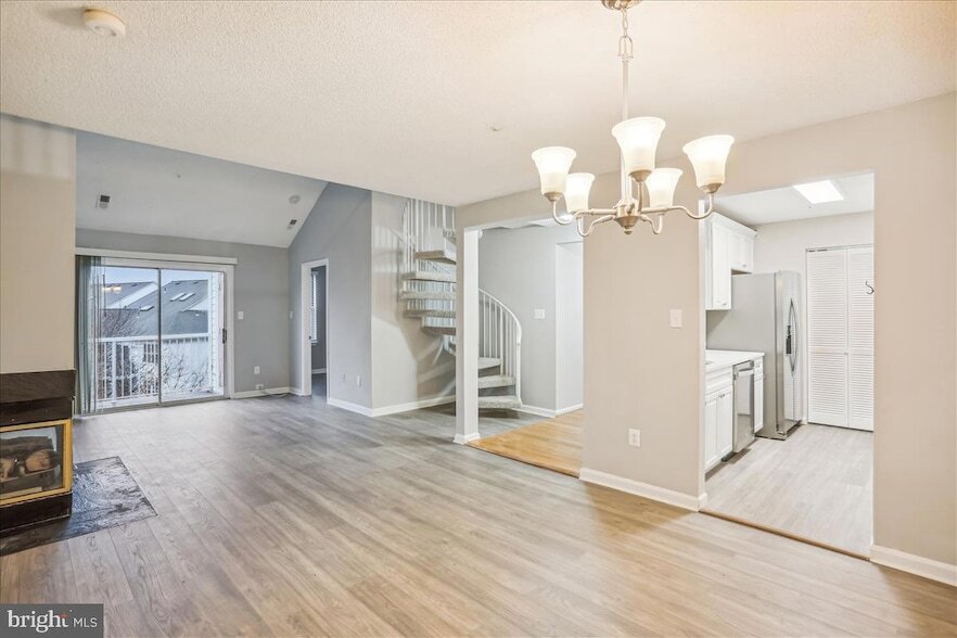 12901 Churchill Ridge Cir, Unit 14 in Germantown, MD - Building Photo