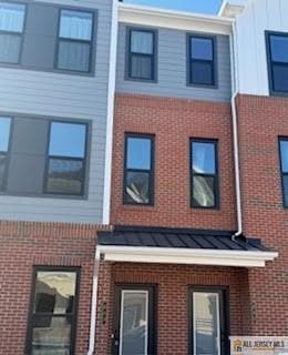 603 Parker Blvd, Unit 1 in West Windsor Township, NJ - Building Photo