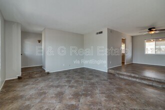137 E Riviera Dr in Tempe, AZ - Building Photo - Building Photo