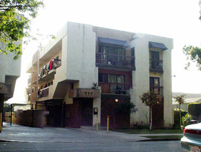 822 Raleigh St in Glendale, CA - Building Photo - Building Photo