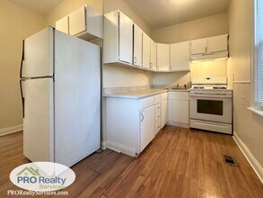 3245 Cedar Ave S in Minneapolis, MN - Building Photo - Building Photo