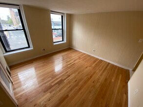 238 Cambridge St, Unit 1 in Boston, MA - Building Photo - Building Photo