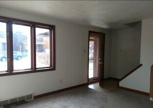 1439-1441-1441 Milan Ave in Pittsburgh, PA - Building Photo - Building Photo