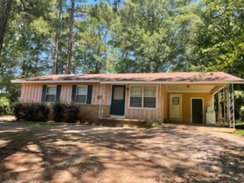 144 Anthony St in Tupelo, MS - Building Photo
