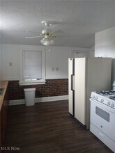2029 Spring Rd in Cleveland, OH - Building Photo - Building Photo