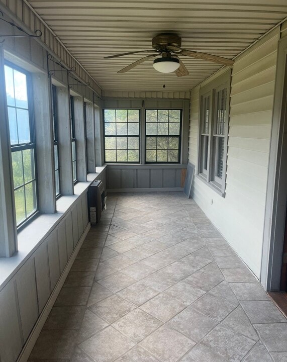 1000 Green Valley Rd in Gadsden, AL - Foto de edificio