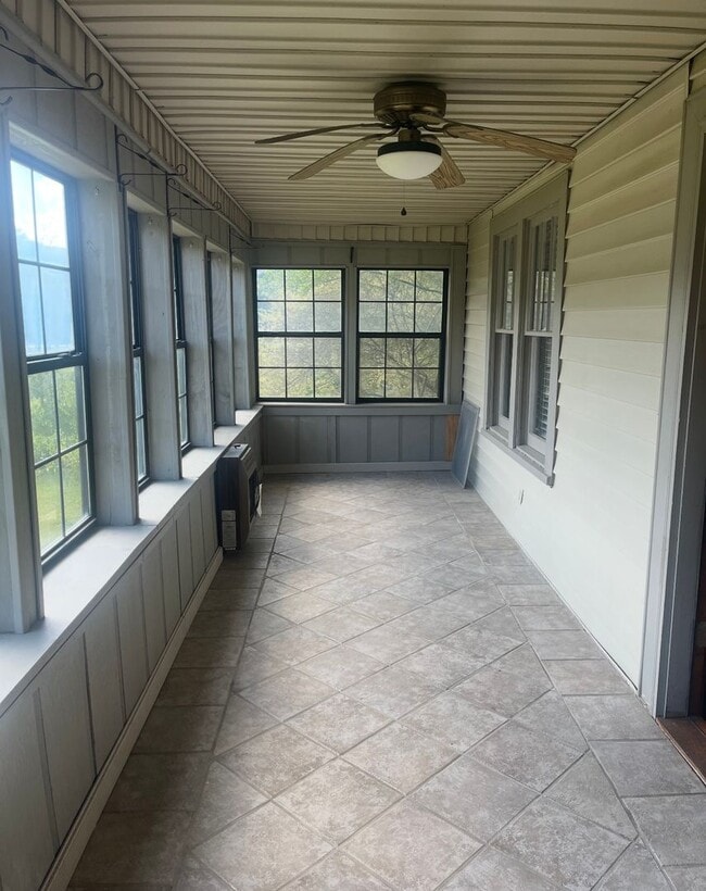 property at 1000 Green Valley Rd