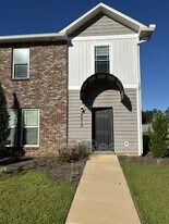 4415 Village Oak Ln in Pace, FL - Building Photo