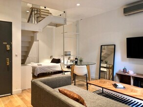 131 E 35th St in New York, NY - Foto de edificio - Building Photo