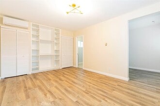 6250 Vineland Ave in Los Angeles, CA - Building Photo - Building Photo