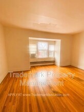 517 W James St in Lancaster, PA - Building Photo - Building Photo