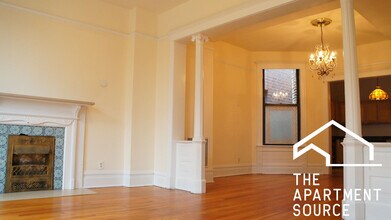 1813 N Milwaukee Ave in Chicago, IL - Building Photo - Building Photo