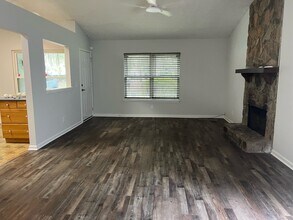 110 Peachtree Dr in Savannah, GA - Building Photo - Building Photo