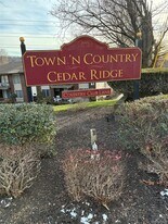 55 Country Club Ln in Pomona, NY - Building Photo