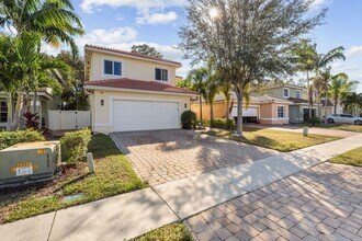 6384 Adriatic Way in Greenacres, FL - Building Photo - Building Photo