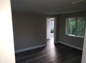 1408 Harding Park in Bronx, NY - Building Photo - Building Photo