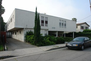 Spazier, 220 W in Burbank, CA - Building Photo