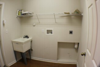 16302 87th Ln N in Westlake, FL - Building Photo - Building Photo