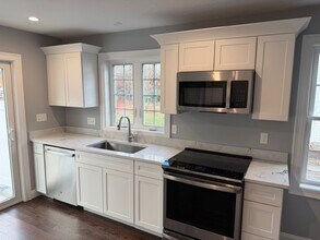 120 Canal St in Blackstone, MA - Building Photo - Building Photo