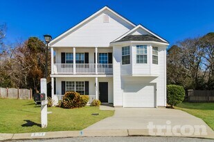 131 Mews Ct in Lexington, SC - Building Photo