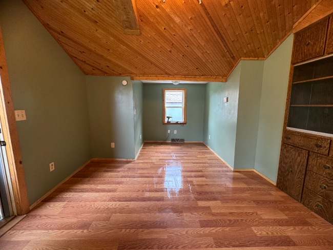 959 W 2nd St in Winona, MN - Foto de edificio - Building Photo