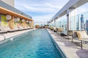 Flora in Chicago, IL - Building Photo