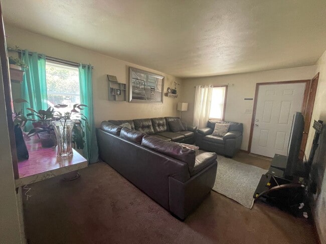 1524 Wyoming Ave in Norfolk, VA - Building Photo - Building Photo