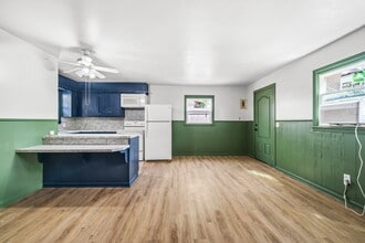 2213 27th St in Lubbock, TX - Building Photo - Building Photo