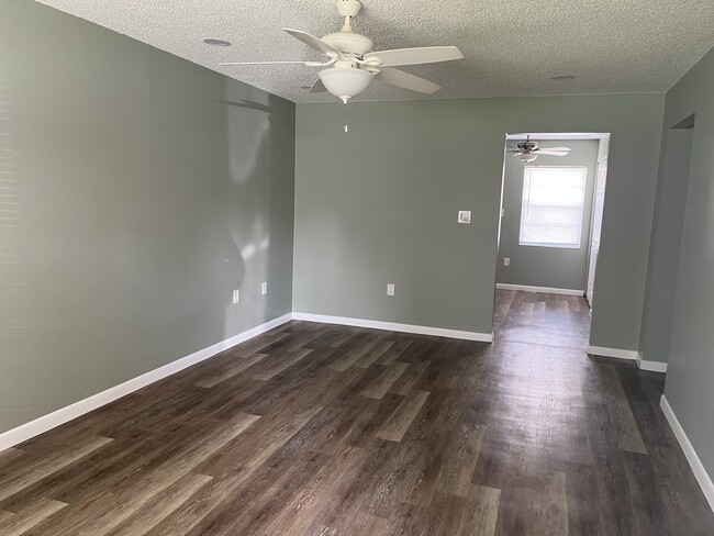 property at 101 Lake Hunter Dr