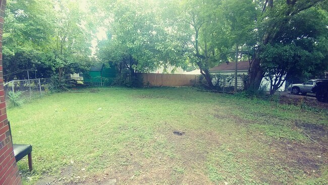 2503 Wyoming Ave-Unit -2503 Wyoming Ave #B in Norfolk, VA - Building Photo - Building Photo