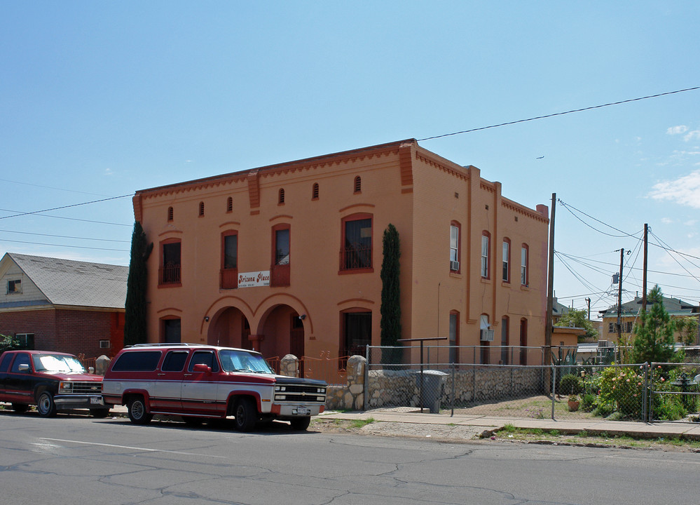 608-610 Arizona Ave in El Paso, TX - Building Photo