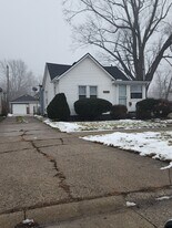 26233 Penn St in Inkster, MI - Building Photo