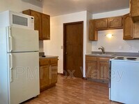 954 W Cecil St photo'