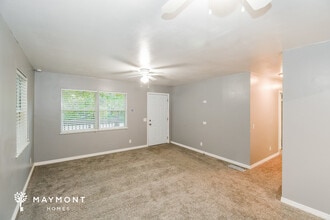 1024 Del Monaco Ave in Interlachen, FL - Building Photo - Building Photo