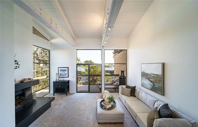 property at 5226 Marina Pacifica Dr S