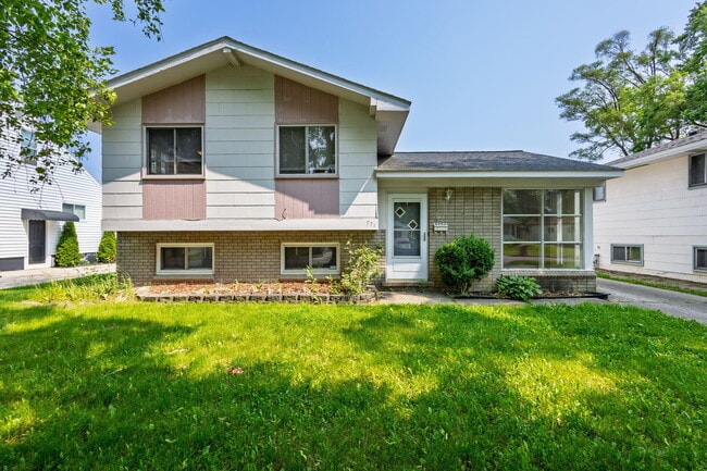 property at 771 4th Ave