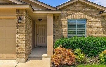 2716 Overton St in Round Rock, TX - Building Photo - Building Photo