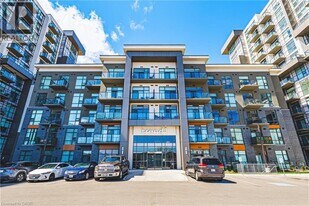 450 Dundas St E in Waterdown, ON - Building Photo