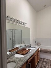 2310 Walnut Canyon Dr in Kissimmee, FL - Building Photo - Building Photo