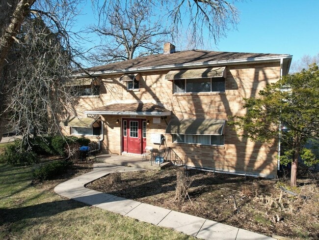 2410 Brentwood Pky, Unit #C