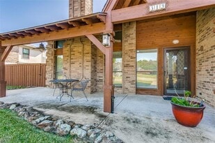 319 Ashley Dr in Coppell, TX - Building Photo