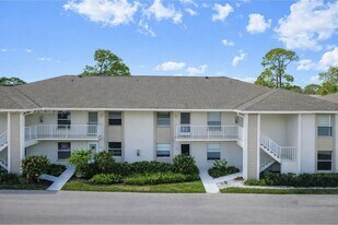 1448 Churchill Cir in Naples, FL - Building Photo