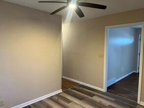5079 Byers Rd in Kirkland, IL - Building Photo - Building Photo