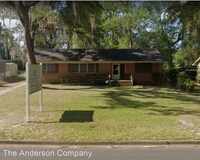 1214 Whispering Pines Rd