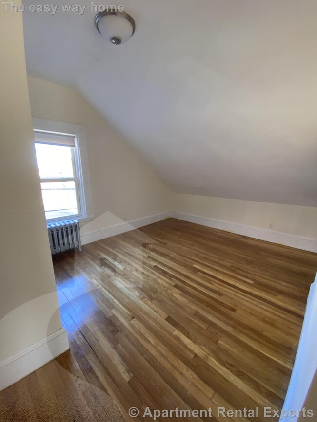 381 Harvard St in Cambridge, MA - Building Photo - Building Photo