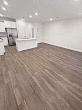 1310 Leeway Dr in Pensacola, FL - Building Photo - Building Photo