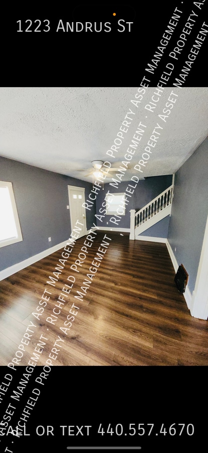 1223 Andrus St in Akron, OH - Building Photo - Building Photo