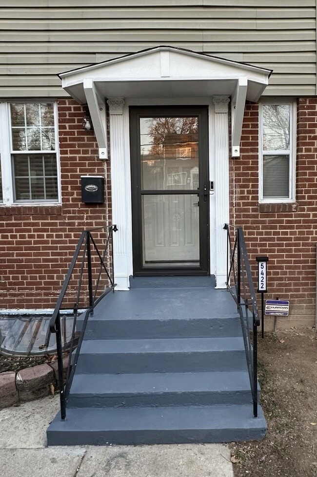 property at 5422 67th Ave