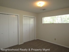 8911 Schick Rd in Austin, TX - Building Photo - Building Photo