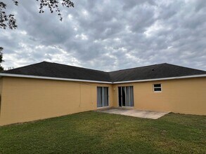 1060 Dudley Dr in Kissimmee, FL - Building Photo - Building Photo